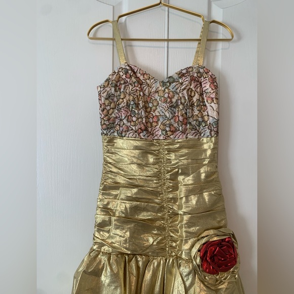 Vintage One Of A Kind Gold Gown With Flower Hand Beading Detailing Rose Dress!! - Picture 15 of 16